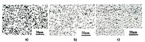Vergleich der Mikrostruktur von Materialien mit unterschiedlichem Oxidgehalt