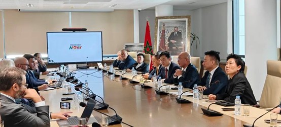 Die Delegation führte Gespräche mit dem Team der marokkanischen Investitions- und Exportentwicklungsagentur.