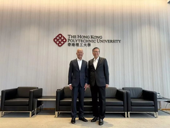 Vorsitzender Wang Dawu mit Teng Jinguang, Präsident der Hong Kong Polytechnic University.