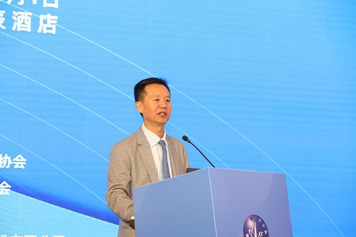 Liu Zhonghui, Vizepräsident der Chinesischen Handelskammer für Importeure und Exporteure von Metallen, Mineralien und Chemikalien