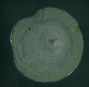 Metallographie von extrudierten Werkstoffen am Ende des Schrumpfungsbruchs